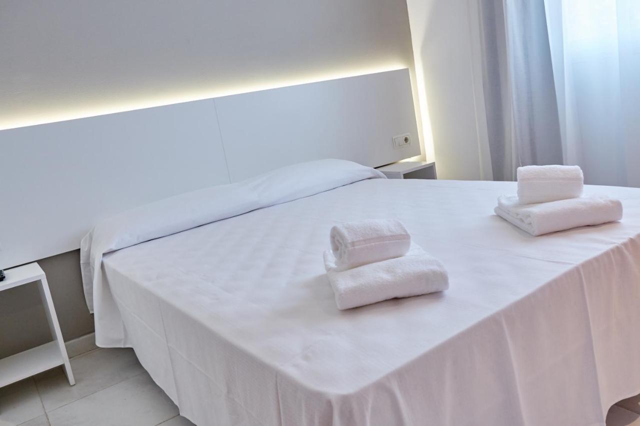 Hotel Dl Port 그라오 데 카스테욘 외부 사진