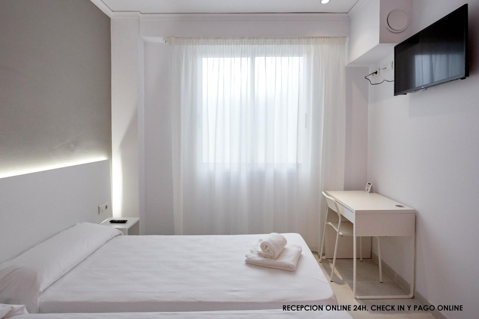 Hotel Dl Port 그라오 데 카스테욘 외부 사진